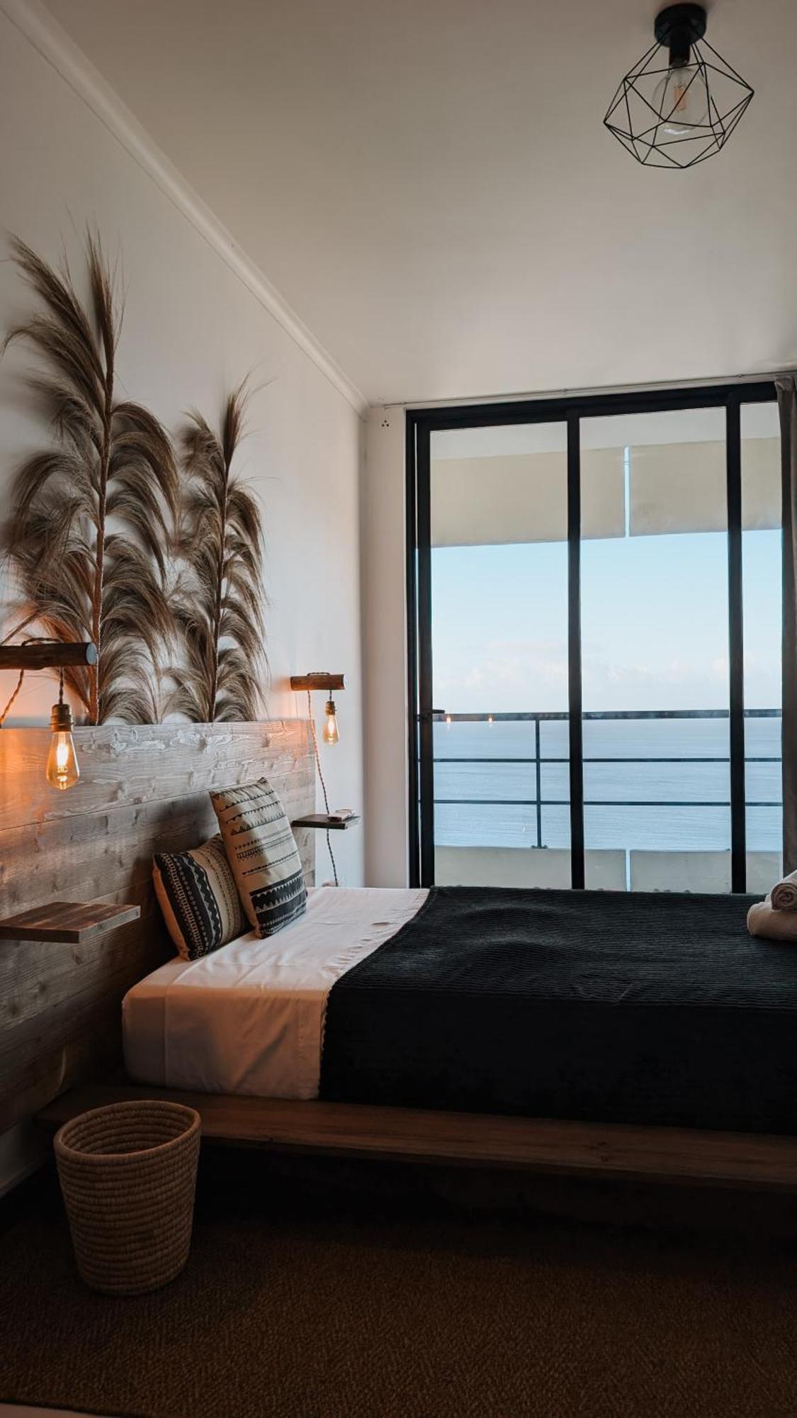 Appartamento Penthouse Ocean View Sesimbra - Parking @Center Esterno foto